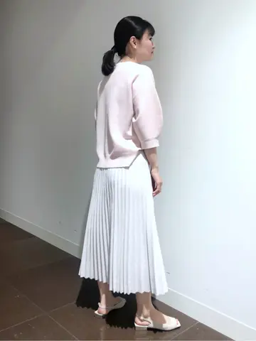 自由区 古宮 コーディネート画像