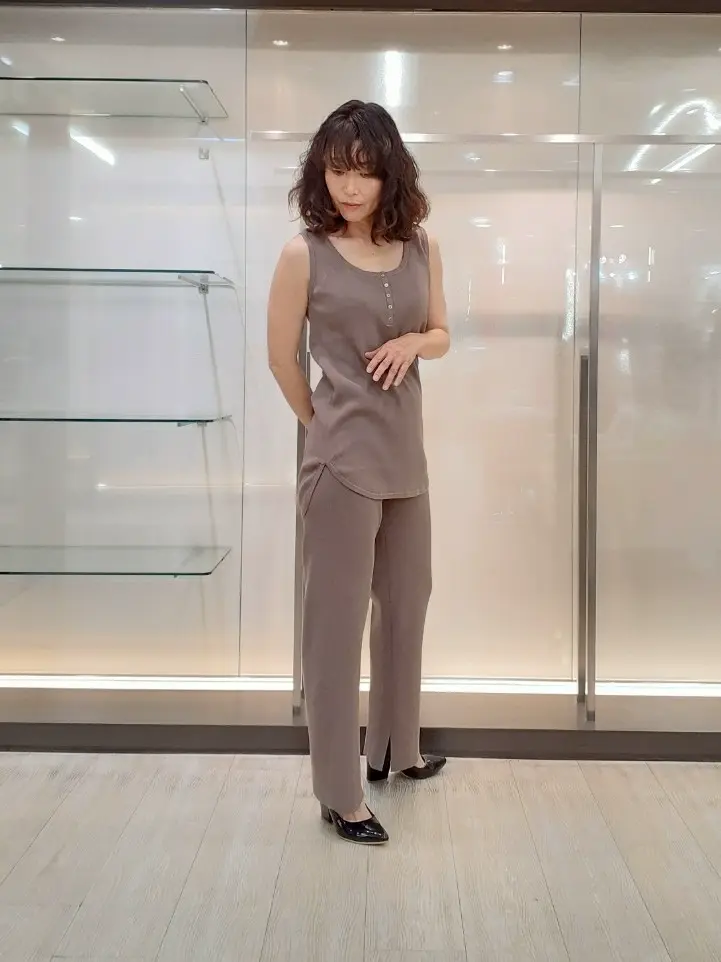 自由区 廣本 コーディネート画像