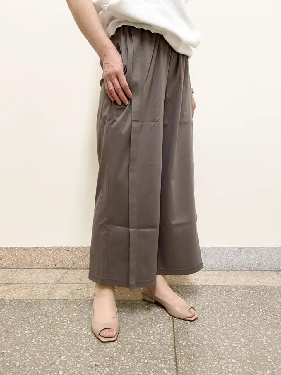 自由区 阿部 コーディネート画像