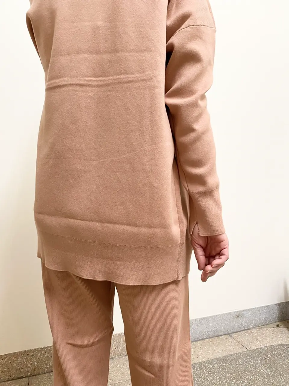 自由区 阿部 コーディネート画像