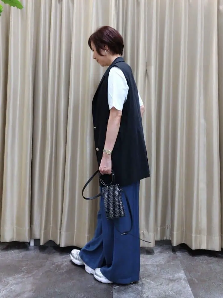 自由区 鶴田 コーディネート画像