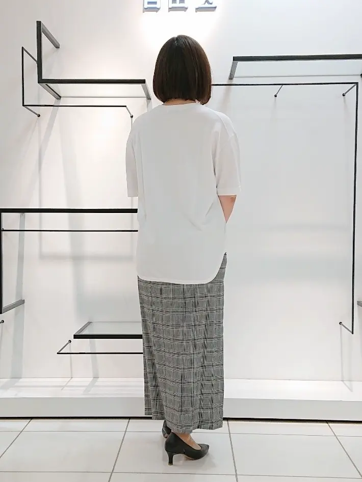 自由区 近藤 コーディネート画像