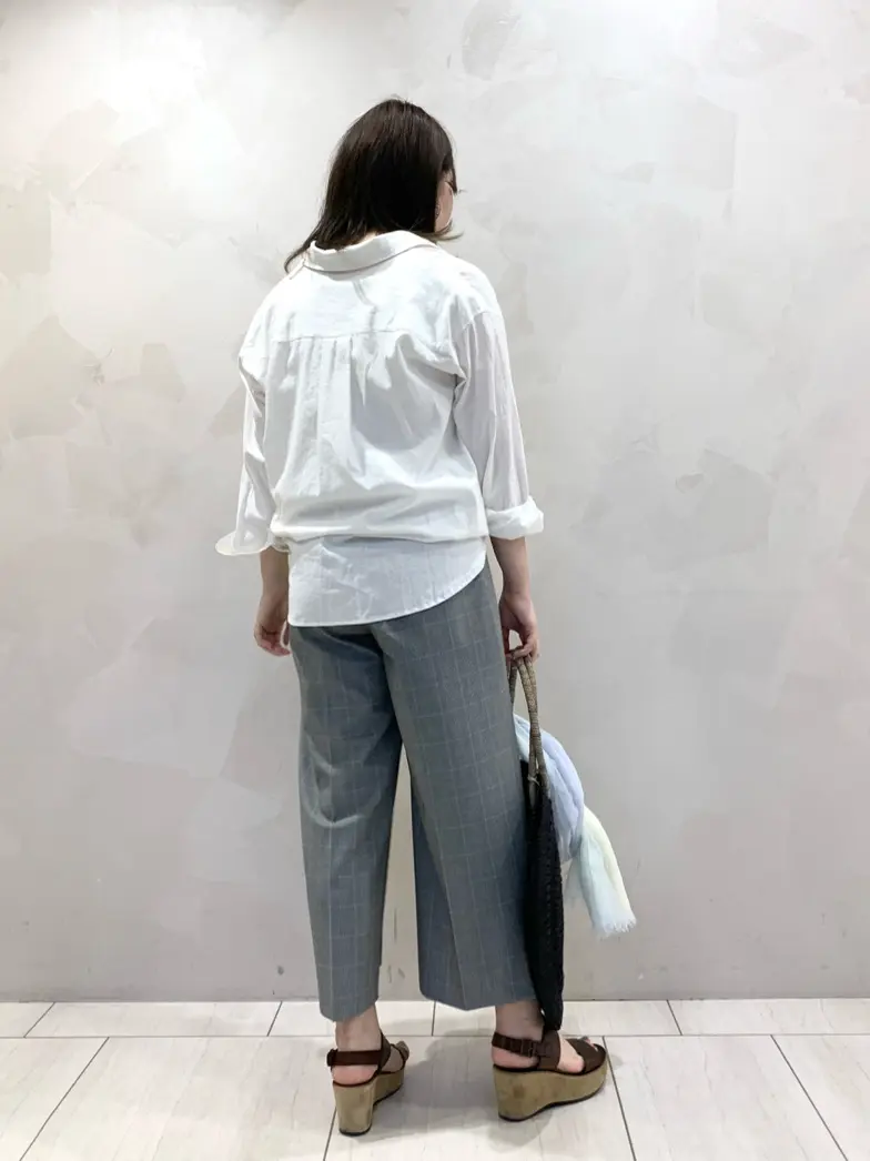 自由区 古賀 コーディネート画像