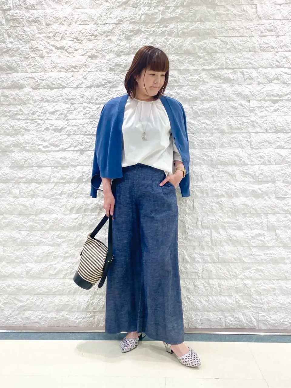 自由区 林 コーディネート画像