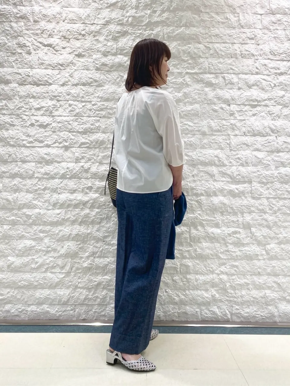 自由区 林 コーディネート画像