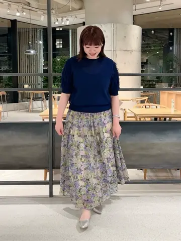 自由区 うめだ コーディネート画像