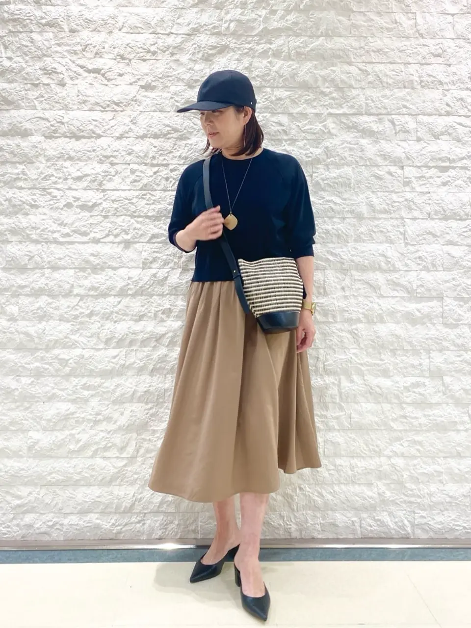 自由区 林 コーディネート画像