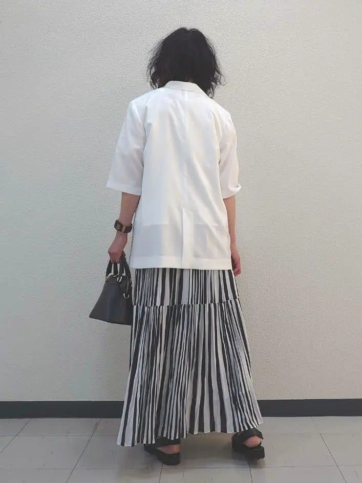 自由区 杉澤 コーディネート画像