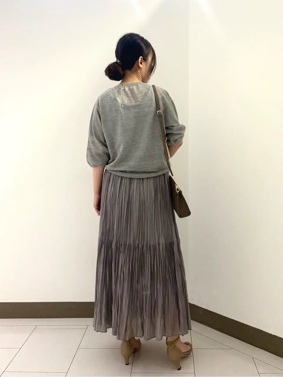 自由区 南 コーディネート画像