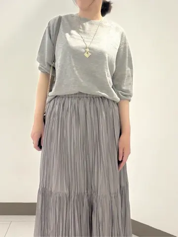 自由区 南 コーディネート画像