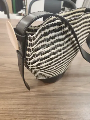 自由区 竹増 コーディネート画像