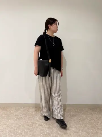 自由区 篠﨑 コーディネート画像