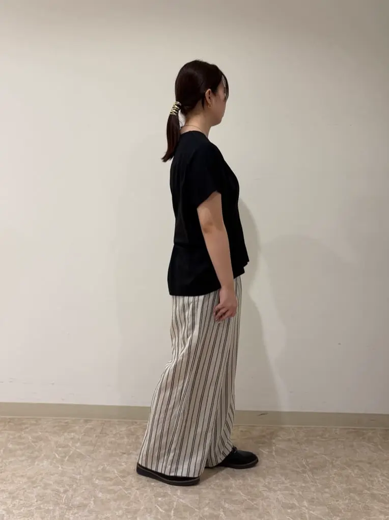 自由区 篠﨑 コーディネート画像