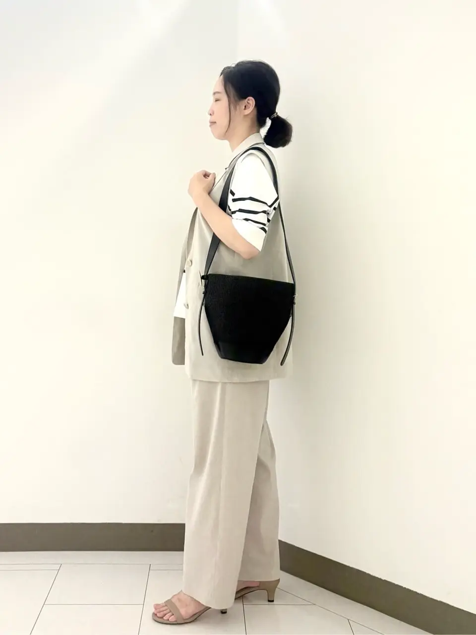 自由区 南 コーディネート画像