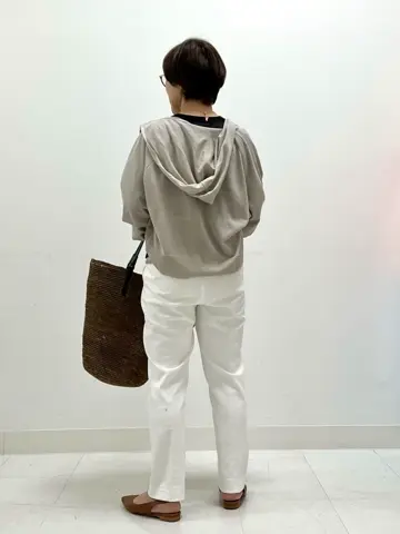 自由区 スタッフ コーディネート画像