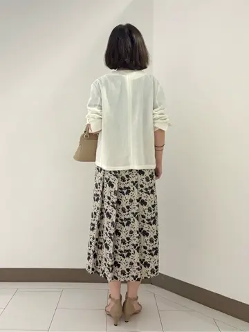 自由区 南 コーディネート画像