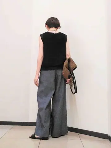 自由区 浅野 コーディネート画像