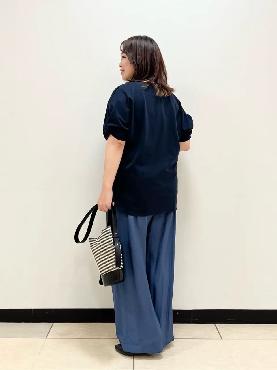 自由区 伊藤 コーディネート画像