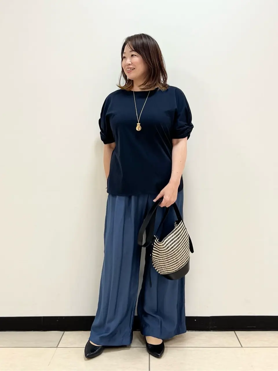 自由区 伊藤 コーディネート画像