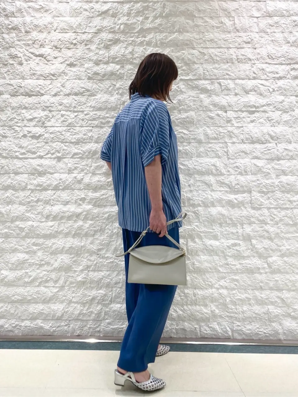 自由区 林 コーディネート画像