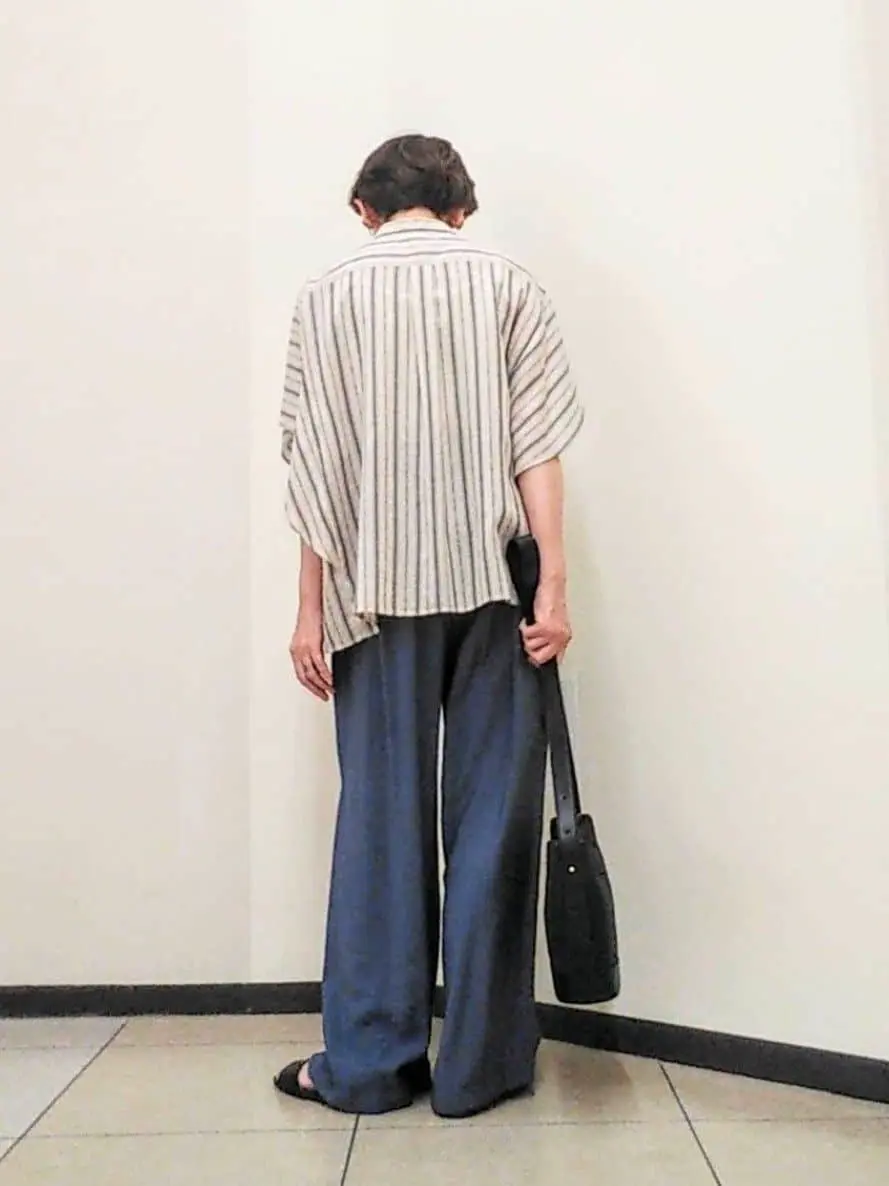 自由区 浅野 コーディネート画像