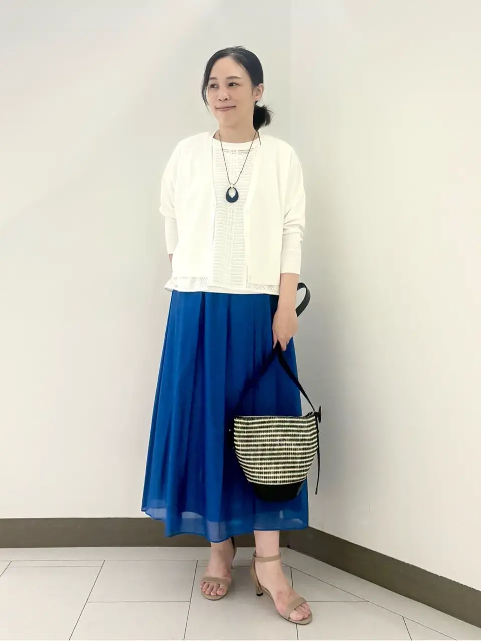 自由区 南 コーディネート画像