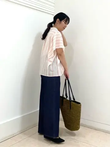 自由区 misato コーディネート画像