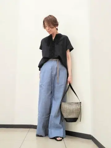 自由区 浅野 コーディネート画像