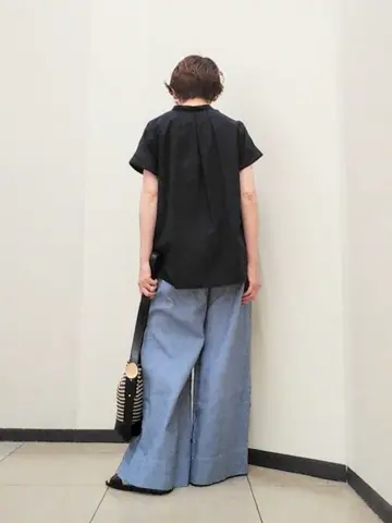 自由区 浅野 コーディネート画像