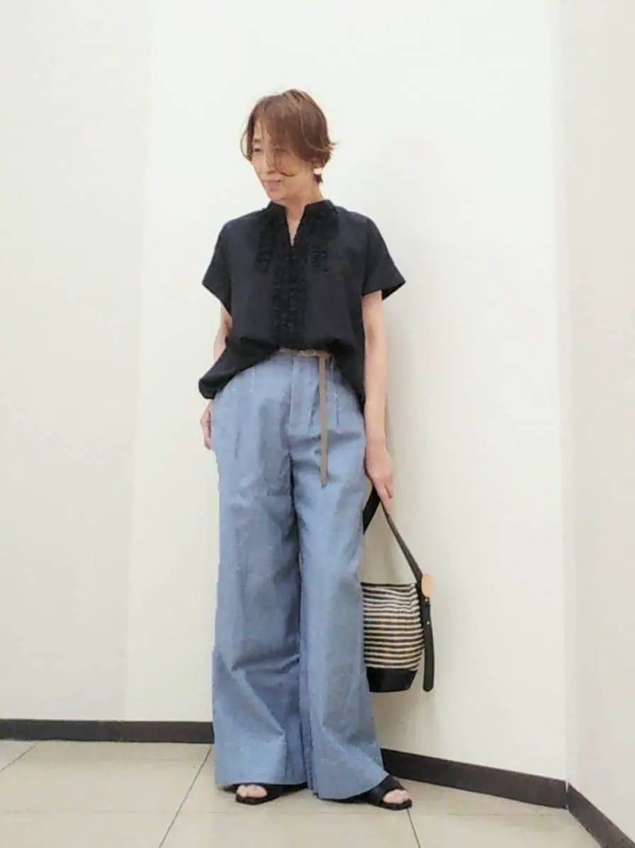 自由区 浅野 コーディネート画像