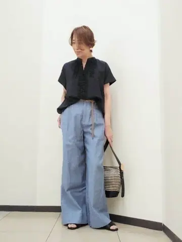 自由区 浅野 コーディネート画像