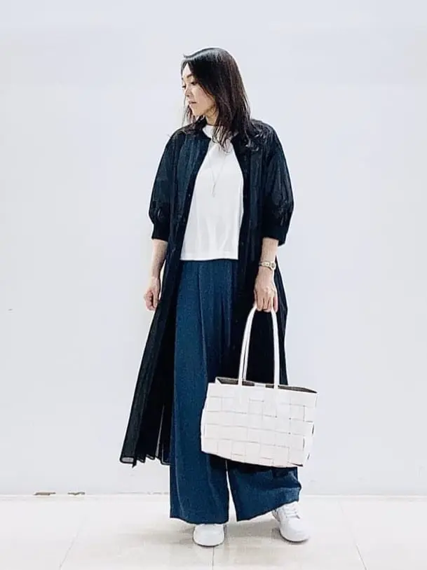 自由区 スタッフ コーディネート画像