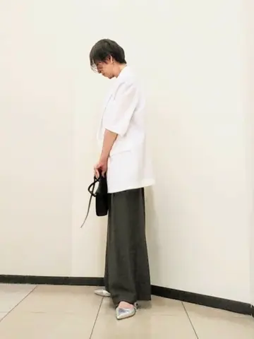 自由区 浅野 コーディネート画像