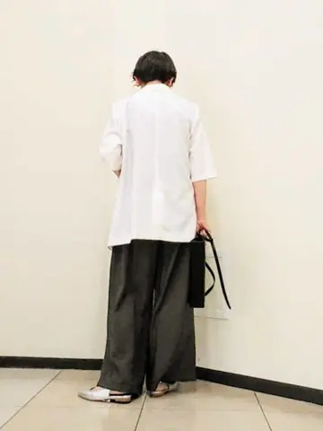 自由区 浅野 コーディネート画像