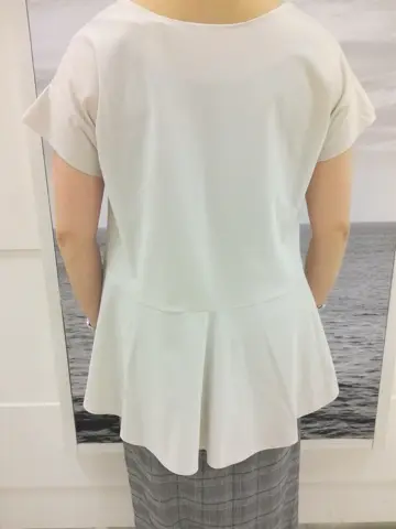 自由区 中鉢 コーディネート画像