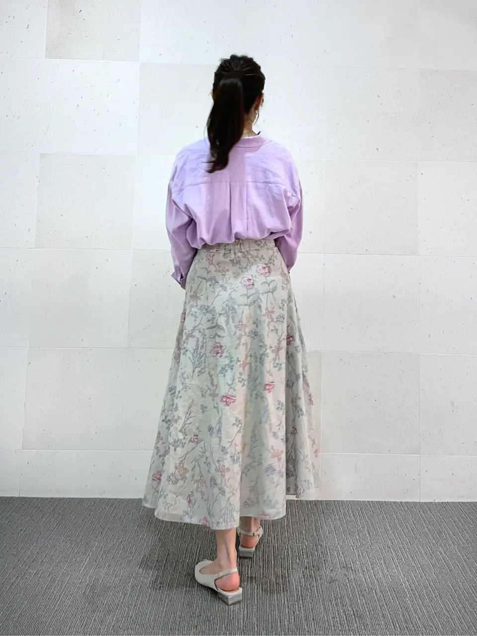 自由区  若旅 コーディネート画像