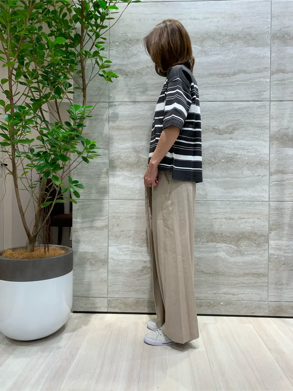 自由区 Ishii コーディネート画像