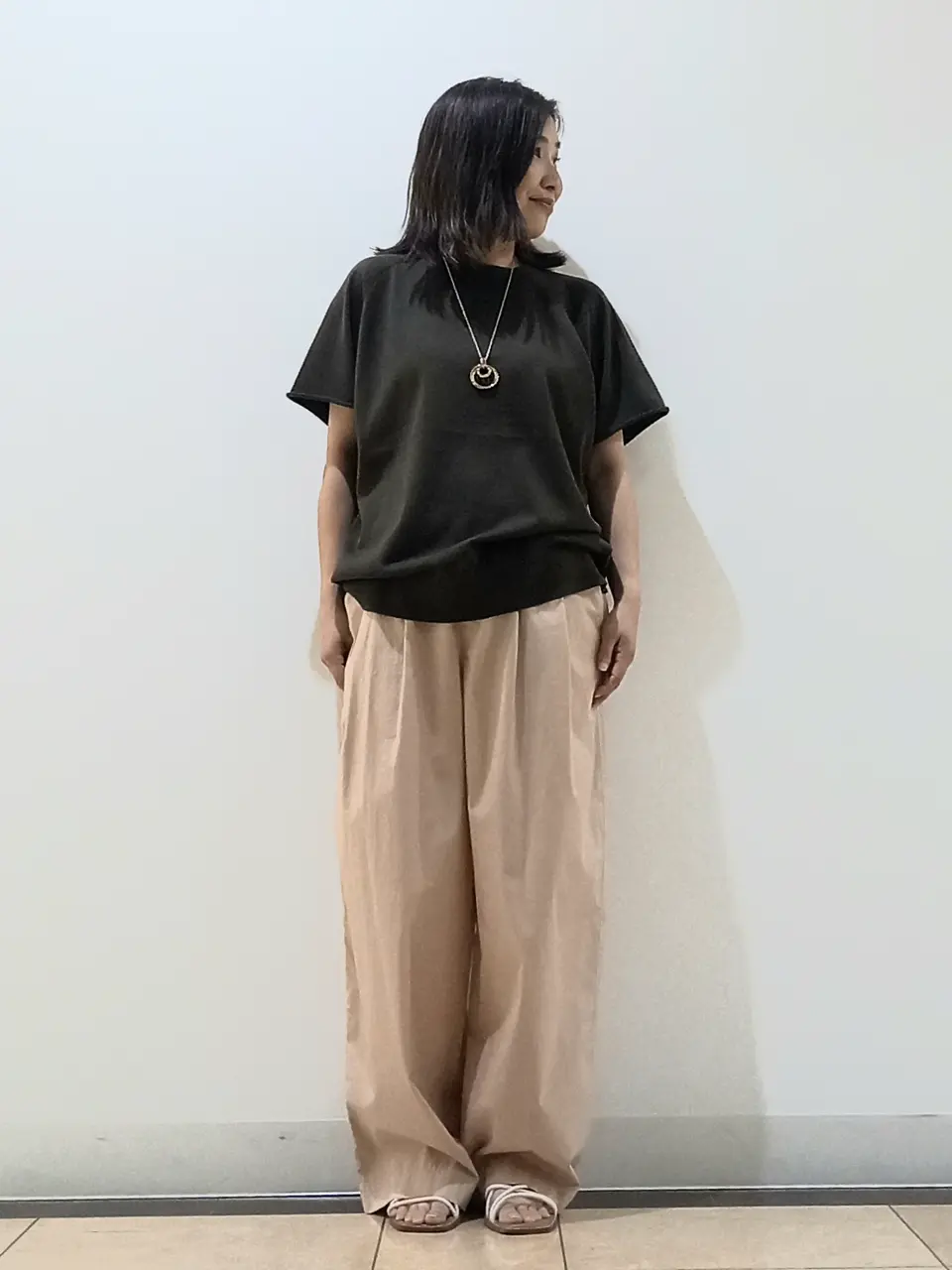 自由区 中川 コーディネート画像