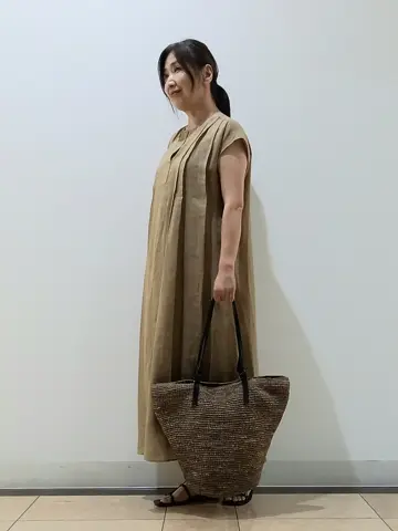 自由区 中川 コーディネート画像