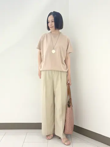 自由区 南 コーディネート画像