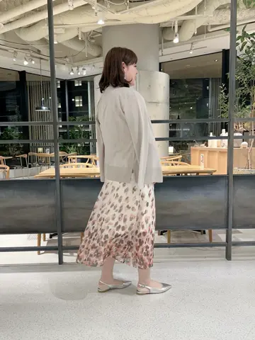 自由区 うめだ コーディネート画像