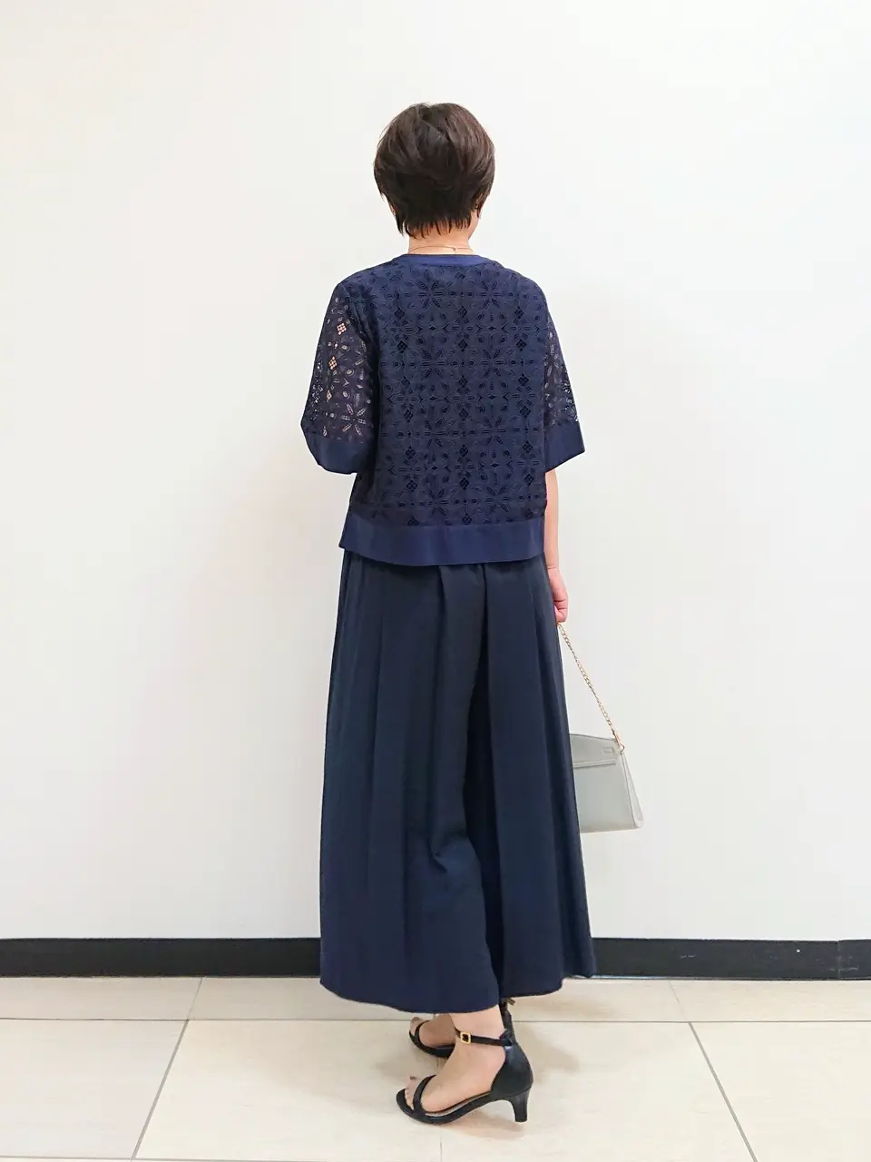 自由区 近藤 コーディネート画像