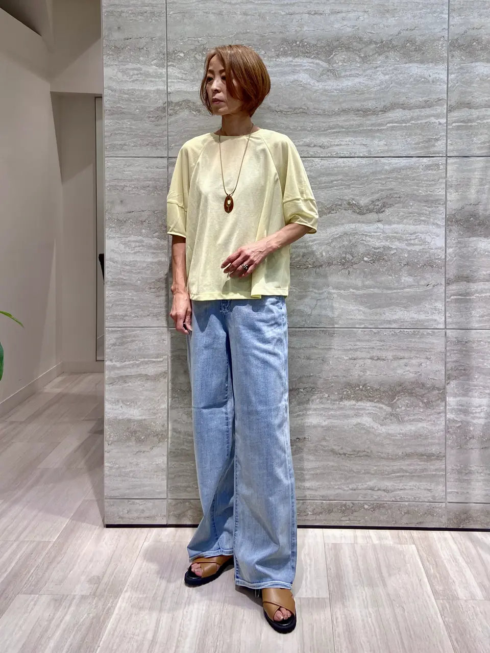 自由区 Ishii コーディネート画像