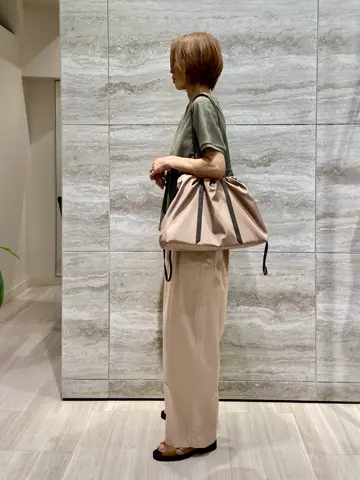 自由区 Ishii コーディネート画像