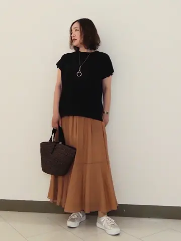 自由区 ナオミ コーディネート画像