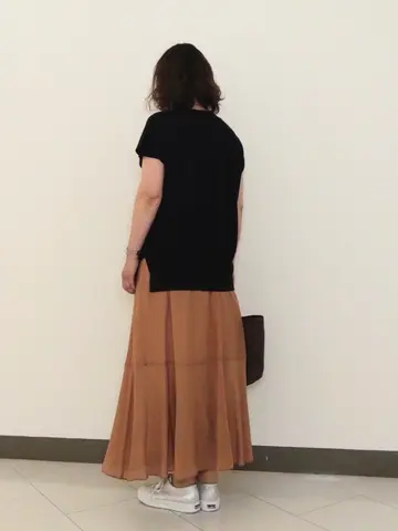 自由区 ナオミ コーディネート画像