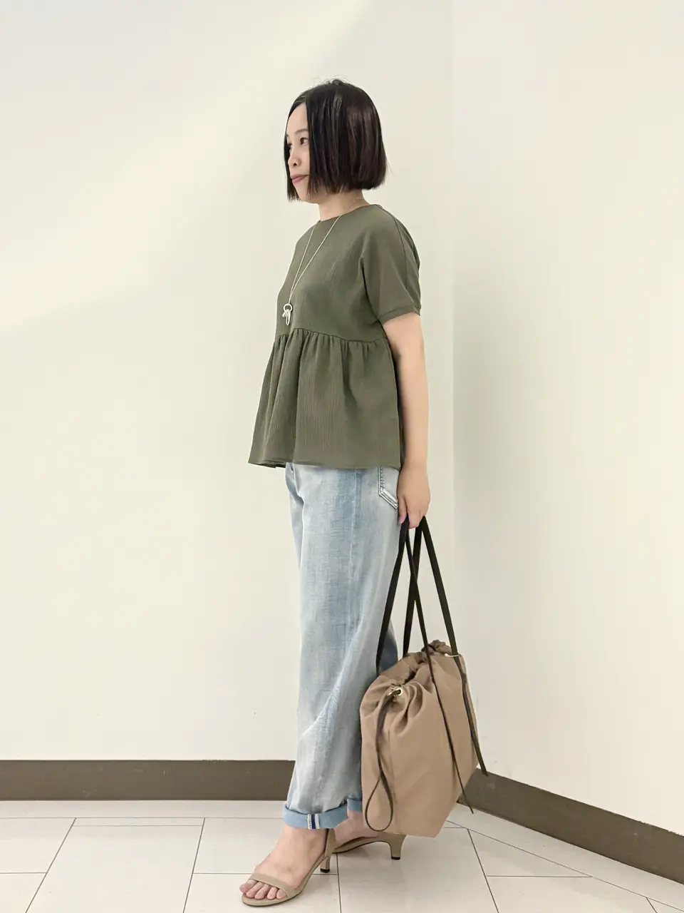 自由区 南 コーディネート画像