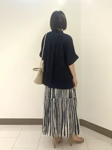 自由区 南 コーディネート画像