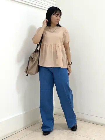 自由区 misato コーディネート画像