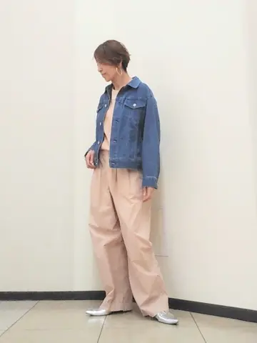 自由区 浅野 コーディネート画像